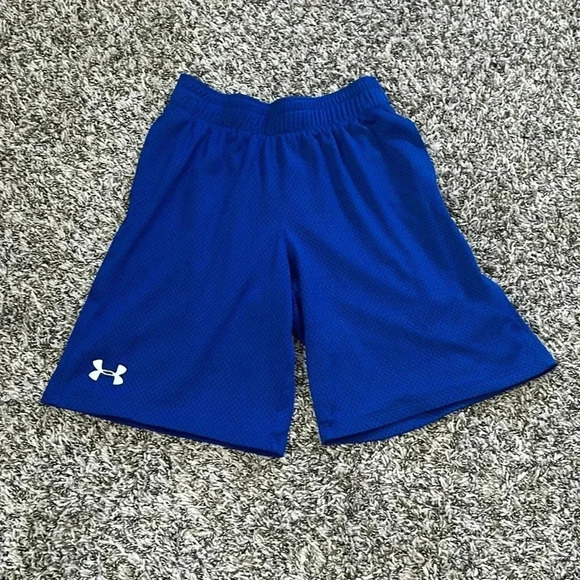 Under Armour Boy Shorts - Picture 1 of 4